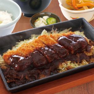 Miso cutlet set meal/Assorted tempura set meal/Fried chicken set meal each