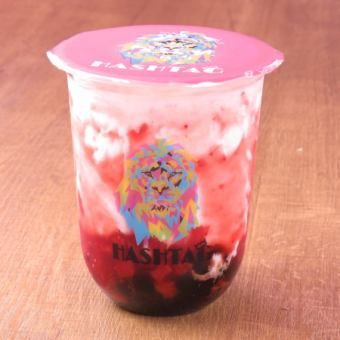 #つぶつぶ苺タピオカラテ