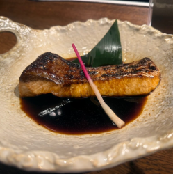 天然ぶりトロ照り焼き/自家製えば、鯛開き