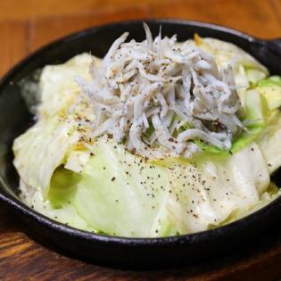 Sauteed whitebait, anchovies and cabbage