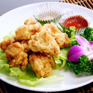 牡蠣の天ぷら/イカのXOソース炒め/二種海鮮とアスパラの塩味炒め