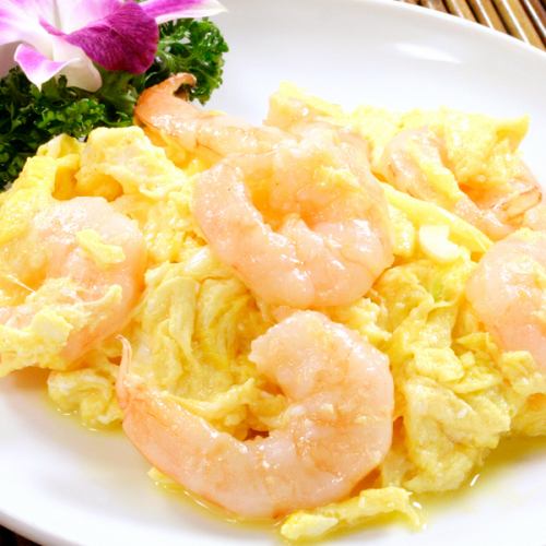 Stir-fried crab meat and egg / Stir-fried shrimp and egg