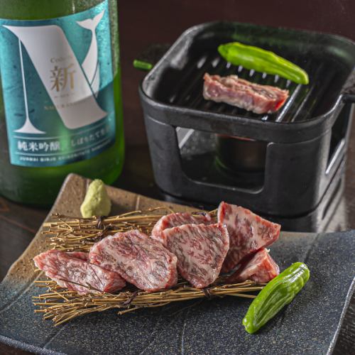 肉問屋直送　A5ランク近江牛ステーキ