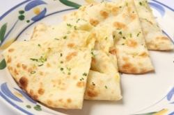 チーズナン　Cheese　Naan