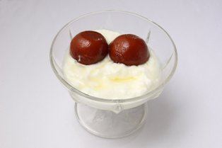 グラブジャムン　Gulab Jamun