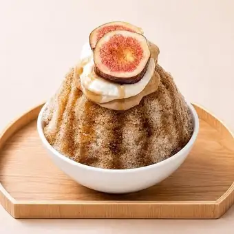 【香ばしさ、実る甘み】　ほうじ茶無花果氷