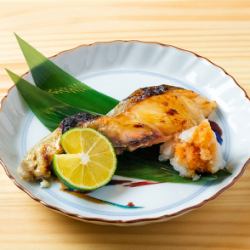 寒鰤かま塩麹焼