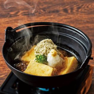 Deep-fried tofu topped with grated kelp