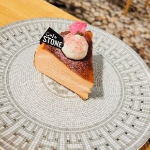 桜のバスクチーズ