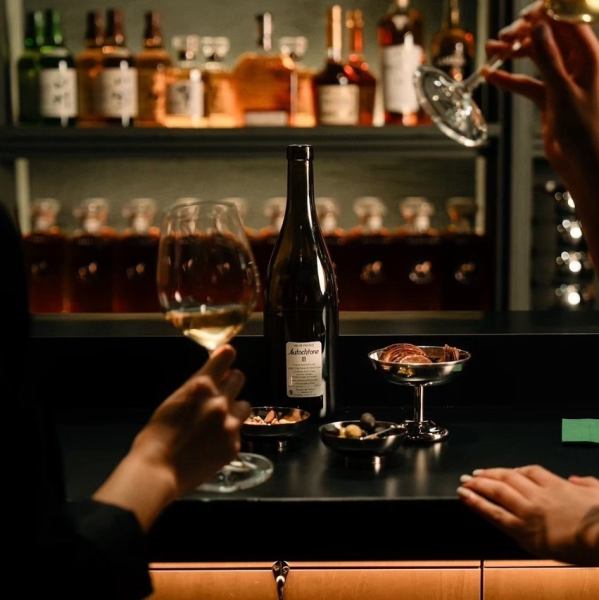 【豊富な種類のワイン】200本以上ご用意しています♪