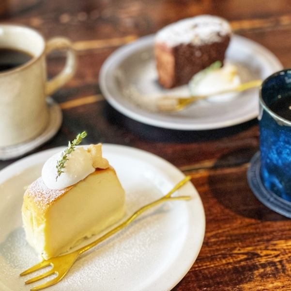 ≪チーズテリーヌ・ガトーショコラ≫自家製のスイーツで贅沢時間