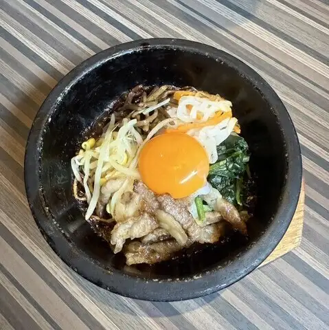 石焼ビビンバ