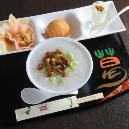 芹菜红枣粥套餐 1,400日元（含税）
