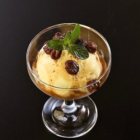 Rum raisin ice cream for adults