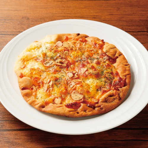 4種のチーズとフライドガーリックのPIZZA