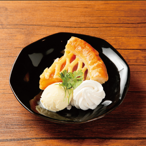ホットアップルパイ（ミニアイス添え）