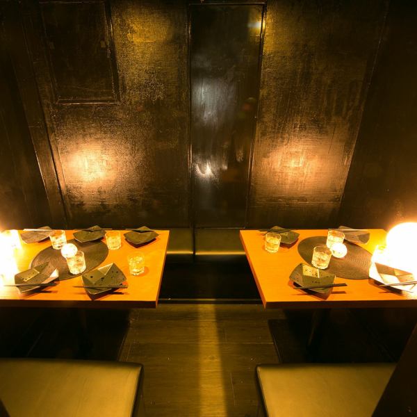 The soft lighting fills the comfortable space...! All seats are completely private with sunken kotatsu tables, so it's perfect for dates, girls' nights, and group dates! Our modern and stylish private rooms with a Japanese feel can accommodate small groups of just 2 people! Please use them for any banquet in Hiratsuka!