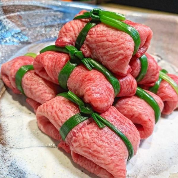 【数量限定の看板メニュー】絶品タンのねぎ巻き♪