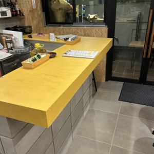 立ち飲み席もございます！軽く一杯だけ飲みたい時などぜひ！