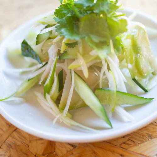 ザーサイと白ネギの和え物