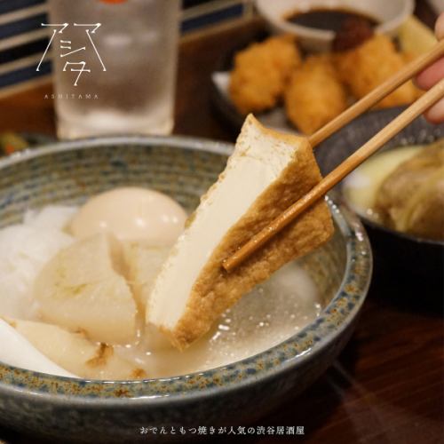 这里提供多种精心挑选的单点菜肴,与生啤堪称绝配。仅预订座位也非常受欢迎。