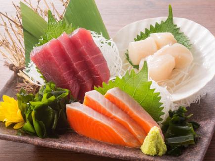 ●Weekdays 3 hours ★2 hours all-you-can-drink x 8 dishes for 4,500 yen★ "All-you-can-eat seafood course"