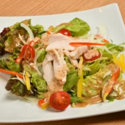 <Vegetables> Steamed chicken sesame salad