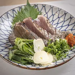 わらいぶし鰹のたたき