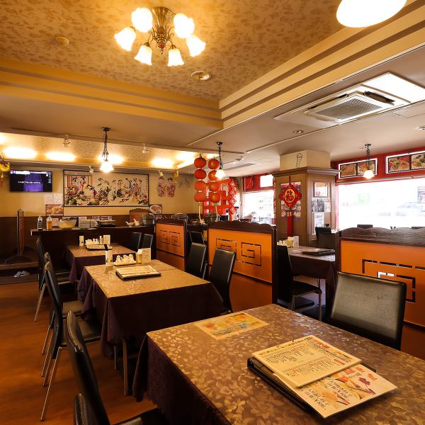 The spacious store can accommodate from 1 to 60 people.Please enjoy authentic Cantonese cuisine at our restaurant!