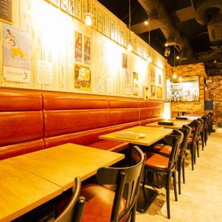 和の内装の落ち着いた店内はご接待や外せないご宴会にも◎こだわりのお食事と厳選銘酒をご用意しておりますので、テーブルを囲み会話が弾むこと間違いなし♪お得なご宴会プランやクーポンを多数ご用意しております◎【神田 居酒屋 九州料理 各種宴会 女子会 誕生日 記念日 飲み放題】