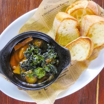 ほくほく山芋とベビー帆立の和ヒージョ