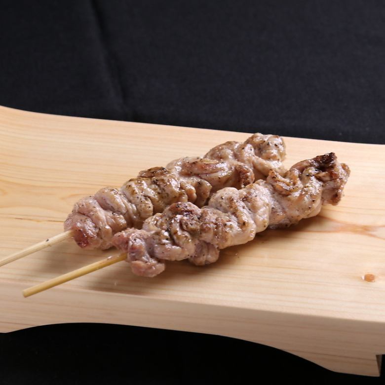 Seseri (sauce, salt) 2 skewers