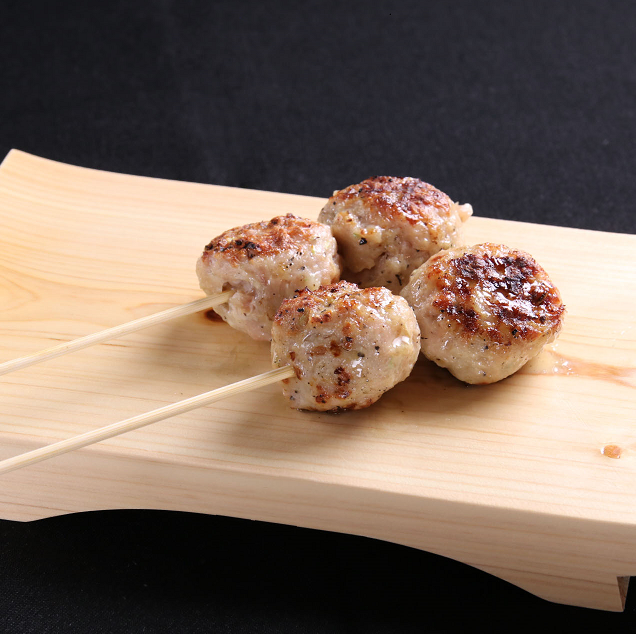 2 skewers of meatballs (sauce/salt)