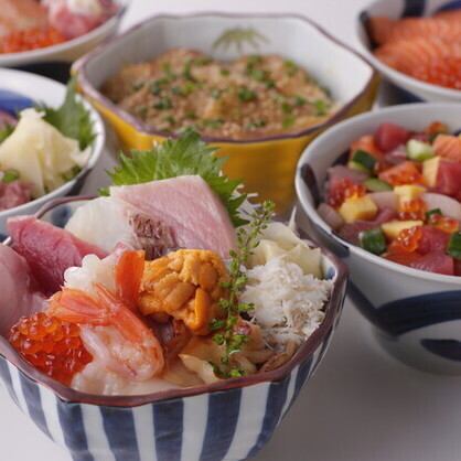 Seafood bowls are popular!