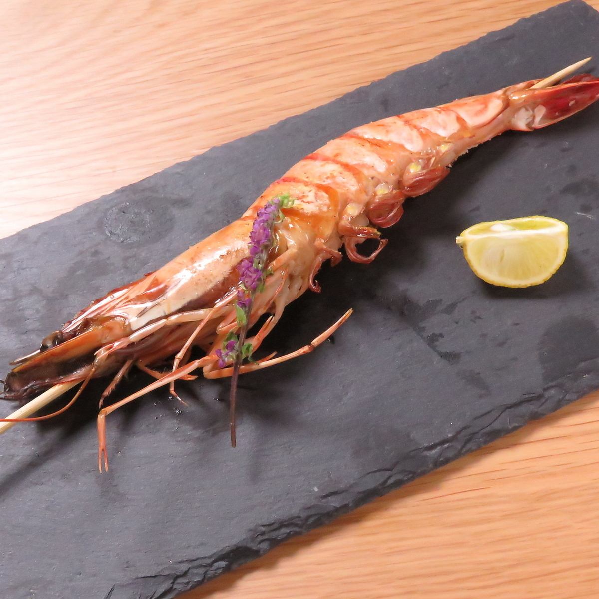 新鮮な海鮮を使用した料理をお楽しみください◎