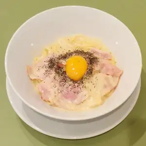 濃厚カルボナーラ