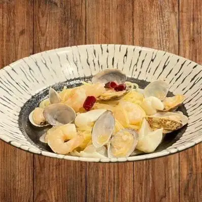 魚介ペペロンチーノ