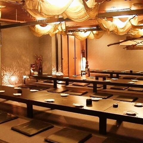 We also have a tatami room that can accommodate up to 100 people! Leave your large parties to us!