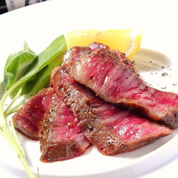 Enjoy the finest flavor and melt-in-your-mouth quality [Nikko Kogen beef feast steak]