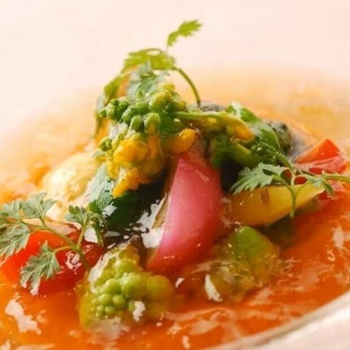 【Lunch Royale】オマール海老・シェフこだわりの黒毛和牛の溶岩石ステーキを堪能