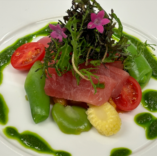 [Summer Premium Course] A plan to enjoy Kamakura vegetables and lava stone steak with three glasses of wine