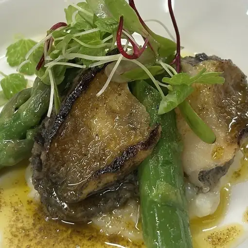 【Dinner Ambassadorコース】蝦夷アワビと黒毛和牛ステーキを堪能