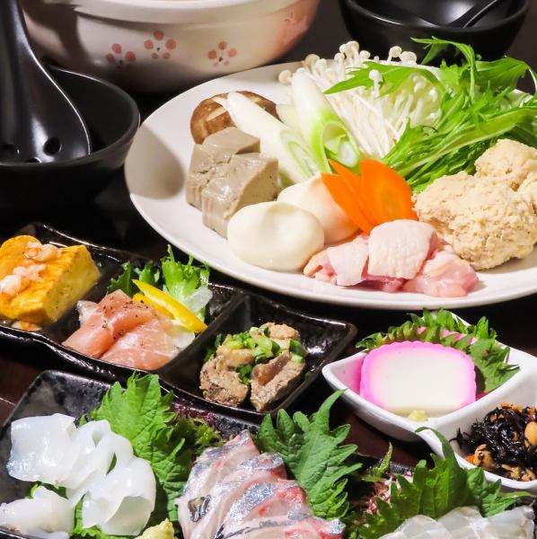 カウンター、テーブル席と様々なお席をご用意。各種宴会に最適です！家族でのご夕食や、女子会、ママ友との飲みにも最適です。お仕事帰りのお食事やご友人とのご宴会、ご接待など、様々なシーンでご活用ください。ご予約の際はお電話にてお問い合わせください。ご連絡をお待ちしております。