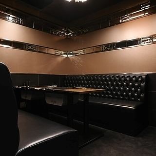 8名様用個室もございます