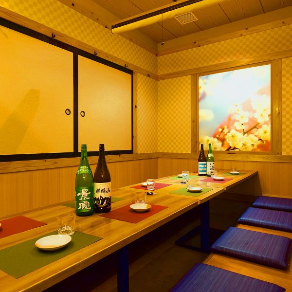 Please relax in our calm, adult Japanese modern space. All seats are completely private with sunken kotatsu tables, so if you are looking for a private room, please come to our restaurant.