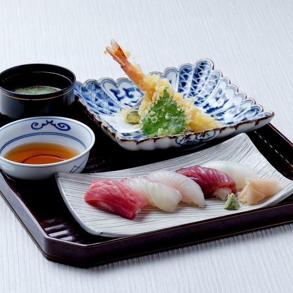 【天婦羅壽司套餐】我們提供多種物美價廉的午餐套餐。您可以輕鬆享用美味正宗的午餐。