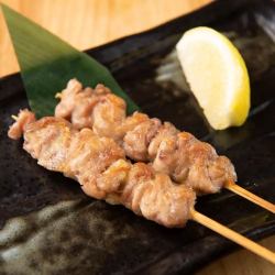 モモ炭火焼き