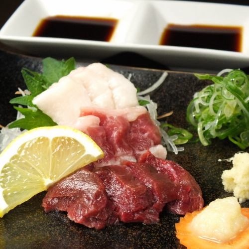 [From Kumamoto Prefecture] Assorted 3 types of horse sashimi