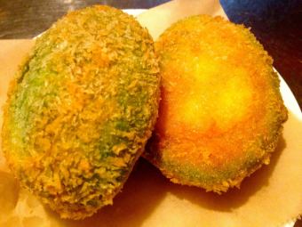 Avocado cheese croquette * 1P charge