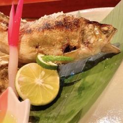 鮎の塩焼き